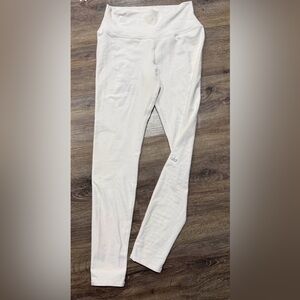 ALO Yoga Cream Leggings